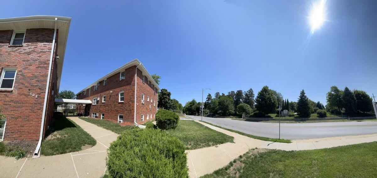 Cathedra 3L-Charming Apartment Walk To Unmc Omaha Exterior photo